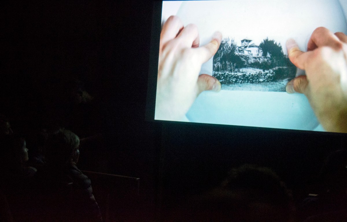 Olenka Macassi - La higiene de la memòria_Bianyal 2018 (foto Carlota Miralbell)
